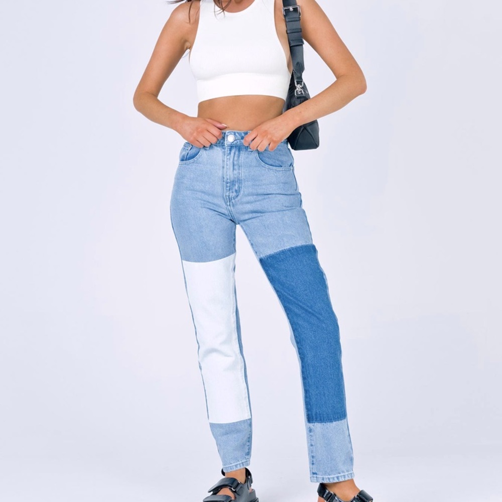 Cofeild mom jean patch denim